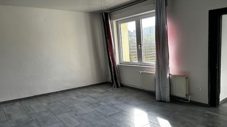 Ma-Cabane - Location Maison Crespin, 60 m²