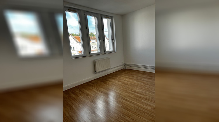 Ma-Cabane - Location Maison Crespin, 60 m²
