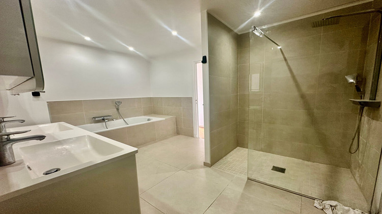 Ma-Cabane - Location Maison CROISSY-SUR-SEINE, 220 m²