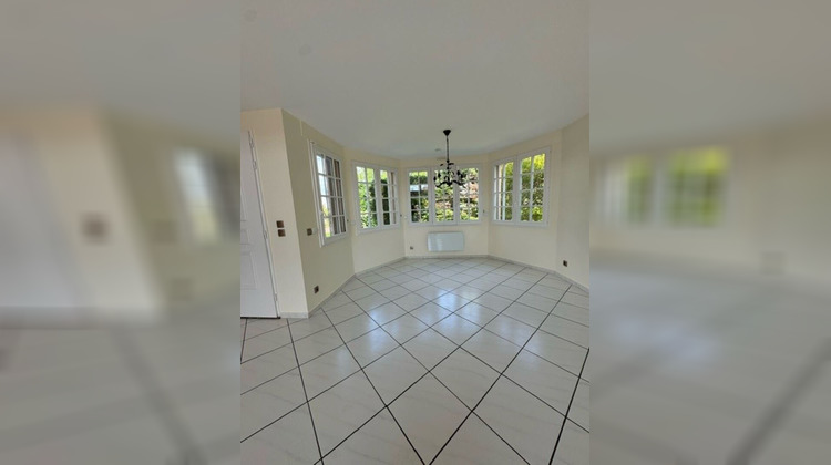 Ma-Cabane - Location Maison CROISSY-SUR-SEINE, 270 m²
