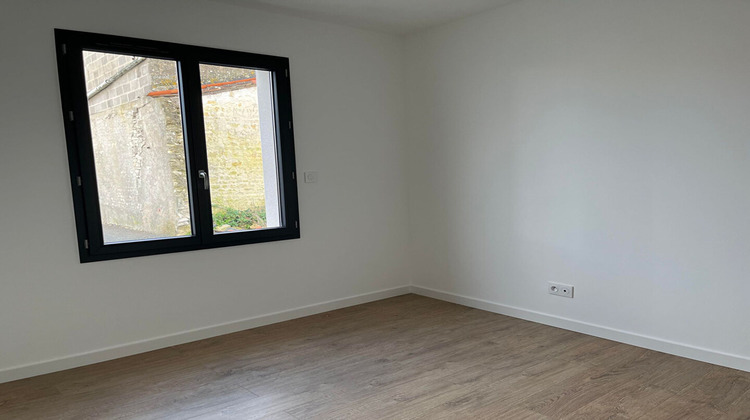 Ma-Cabane - Location Maison CROIX-CHAPEAU, 91 m²