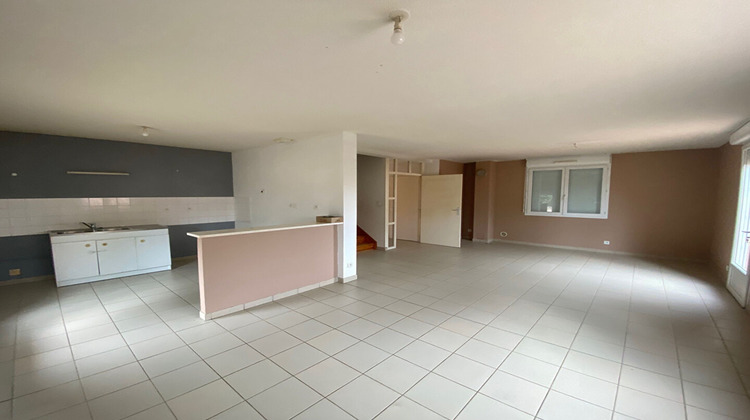 Ma-Cabane - Location Maison CROIZET-SUR-GAND, 91 m²