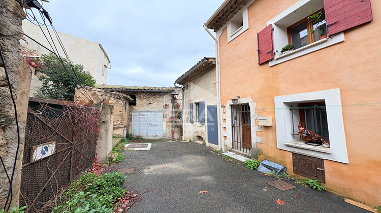 Ma-Cabane - Location Maison CUCURON, 58 m²