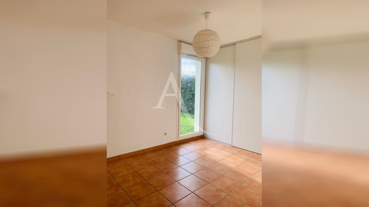 Ma-Cabane - Location Maison CUGNAUX, 125 m²