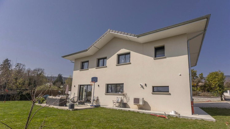 Ma-Cabane - Location Maison DIVONNE-LES-BAINS, 178 m²