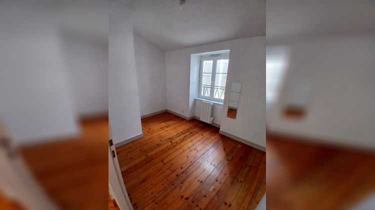 Ma-Cabane - Location Maison Dompierre-sur-Mer, 75 m²