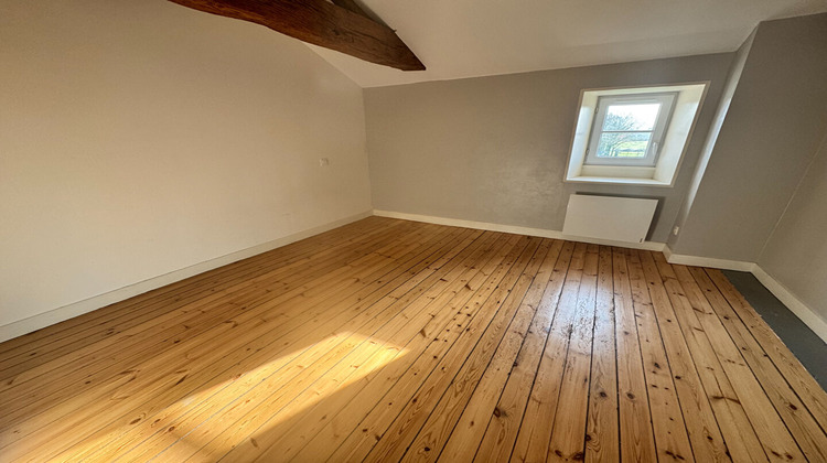 Ma-Cabane - Location Maison DOMPIERRE-SUR-YON, 150 m²