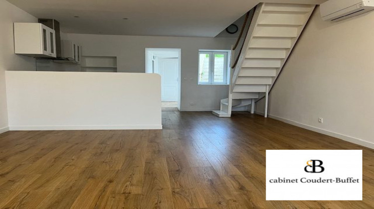 Ma-Cabane - Location Maison Donzy, 77 m²