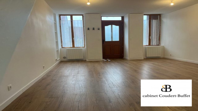 Ma-Cabane - Location Maison Donzy, 77 m²