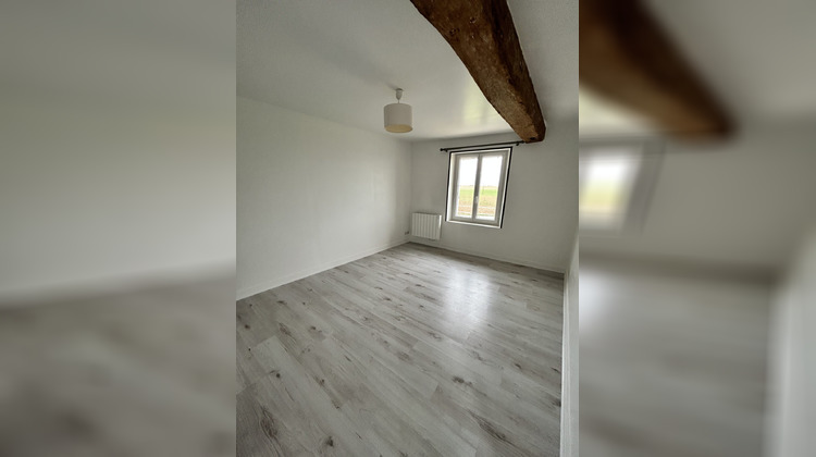 Ma-Cabane - Location Maison Douains, 77 m²