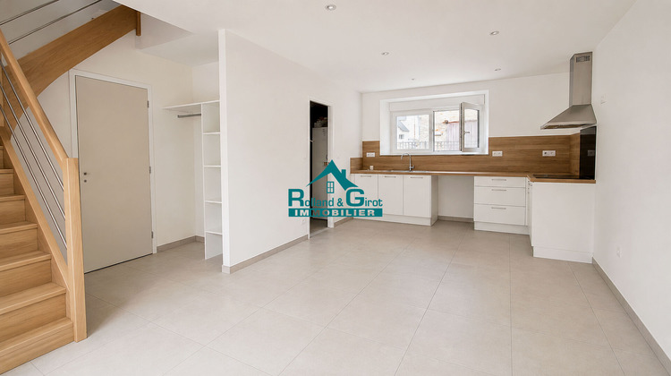 Ma-Cabane - Location Maison DOURDAIN, 61 m²