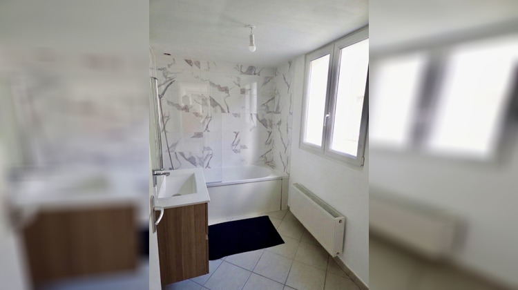 Ma-Cabane - Location Maison Douvrin, 77 m²