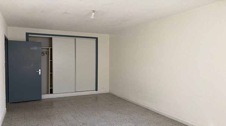 Ma-Cabane - Location Maison DOUZENS, 80 m²