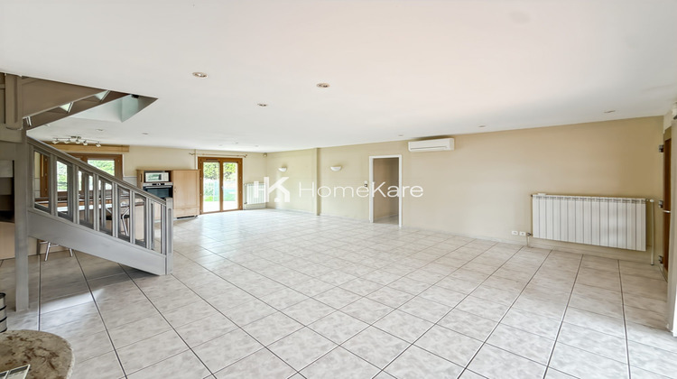 Ma-Cabane - Location Maison Drémil-Lafage, 150 m²