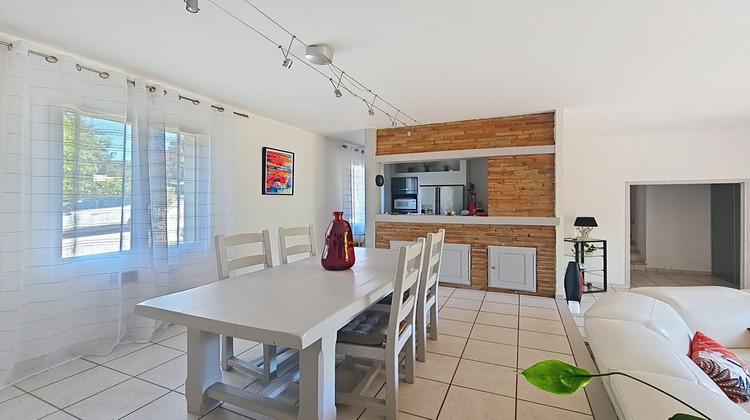 Ma-Cabane - Location Maison Drémil-Lafage, 170 m²