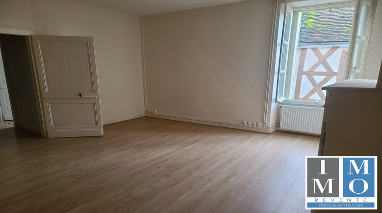 Ma-Cabane - Location Maison Dun-sur-Auron, 52 m²