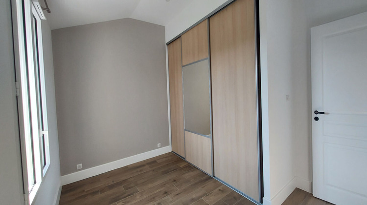 Ma-Cabane - Location Maison ECULLY, 115 m²