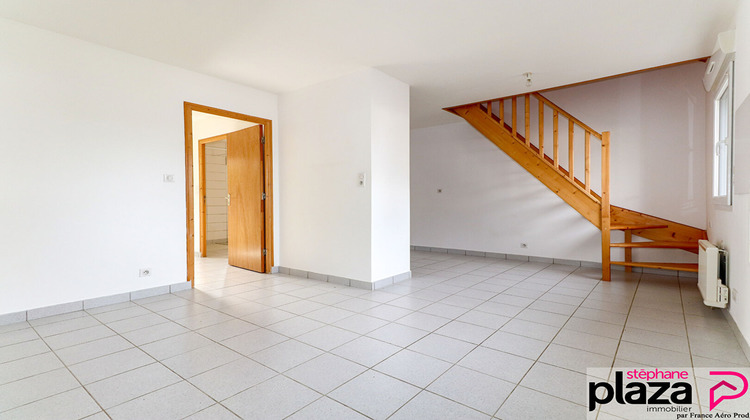 Ma-Cabane - Location Maison ELLIANT, 60 m²