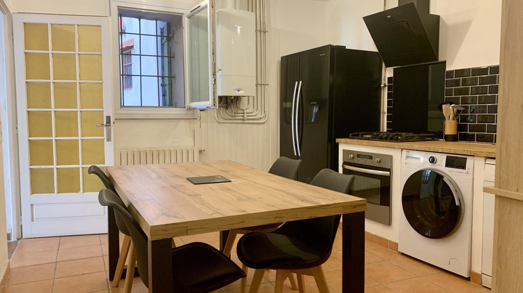 Ma-Cabane - Location Maison Entraigues-sur-la-Sorgue, 70 m²