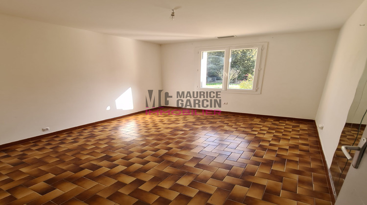 Ma-Cabane - Location Maison Entraigues-sur-la-Sorgue, 108 m²