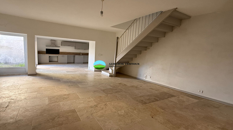 Ma-Cabane - Location Maison ENTRAIGUES-SUR-LA-SORGUE, 80 m²