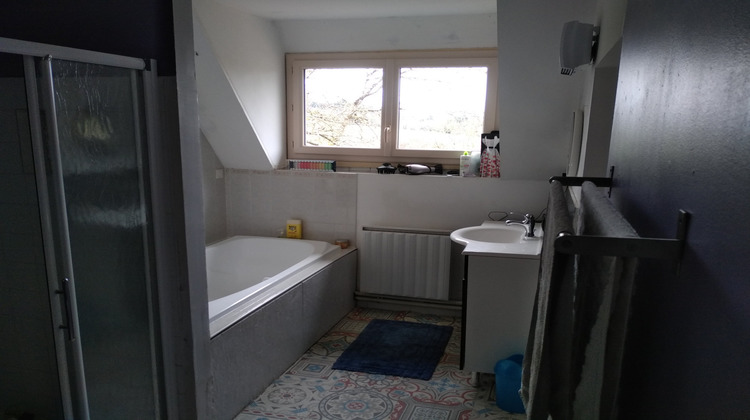 Ma-Cabane - Location Maison Entrammes, 90 m²