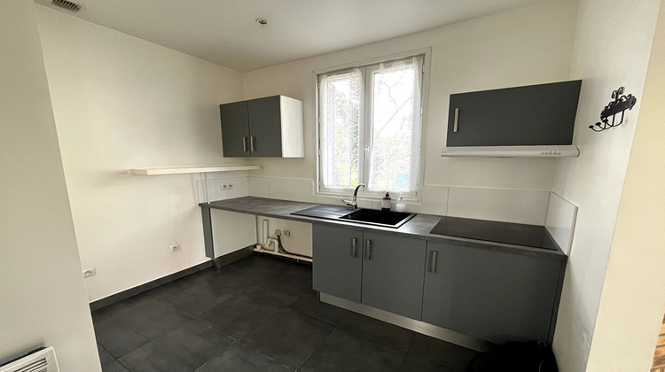 Ma-Cabane - Location Maison EPONE, 64 m²