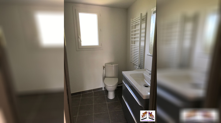 Ma-Cabane - Location Maison ESPARRON, 100 m²