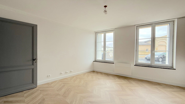 Ma-Cabane - Location Maison ETAULIERS, 84 m²