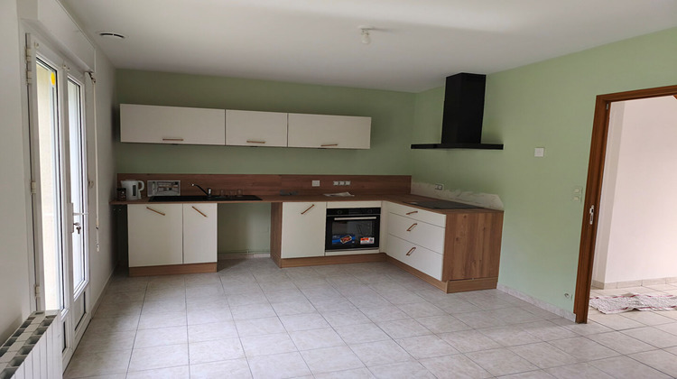 Ma-Cabane - Location Maison ETRELLES, 123 m²