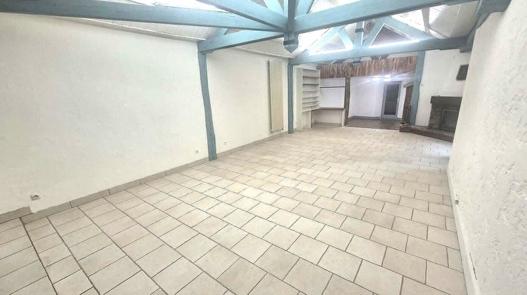 Ma-Cabane - Location Maison EVAUX-ET-MENIL, 183 m²