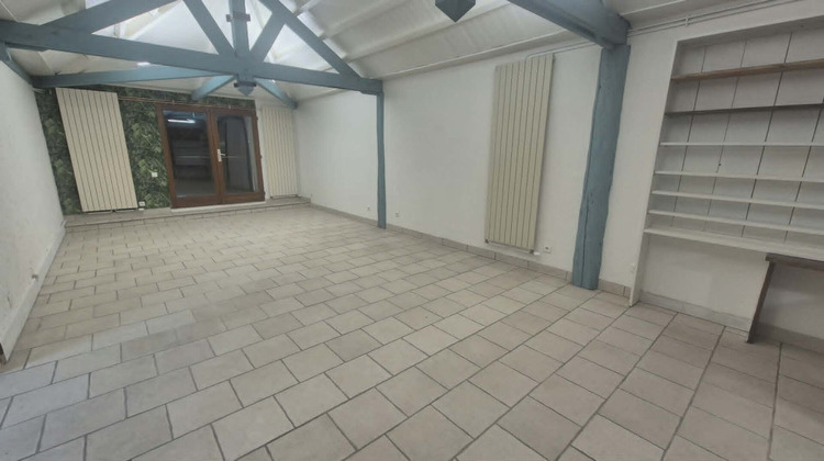 Ma-Cabane - Location Maison EVAUX-ET-MENIL, 183 m²