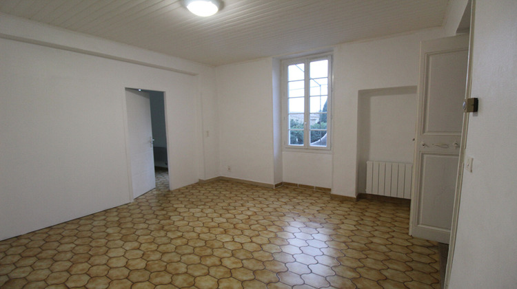 Ma-Cabane - Location Maison EYGUIERES, 71 m²