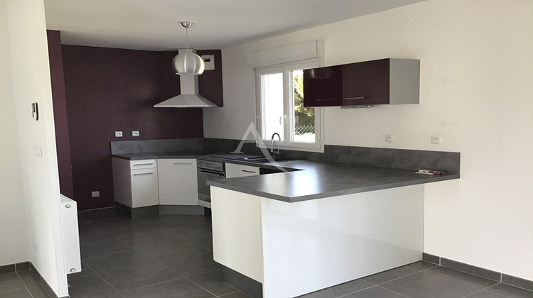 Ma-Cabane - Location Maison FAY-AUX-LOGES, 82 m²