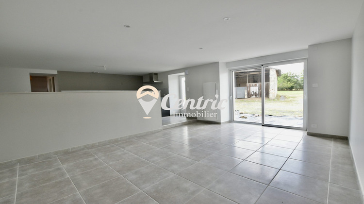 Ma-Cabane - Location Maison Faye-l'Abbesse, 80 m²