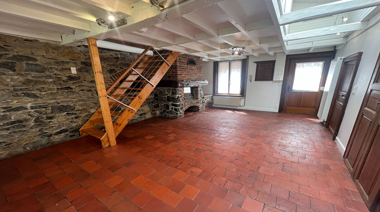 Ma-Cabane - Location Maison FERRIERE-LA-GRANDE, 61 m²