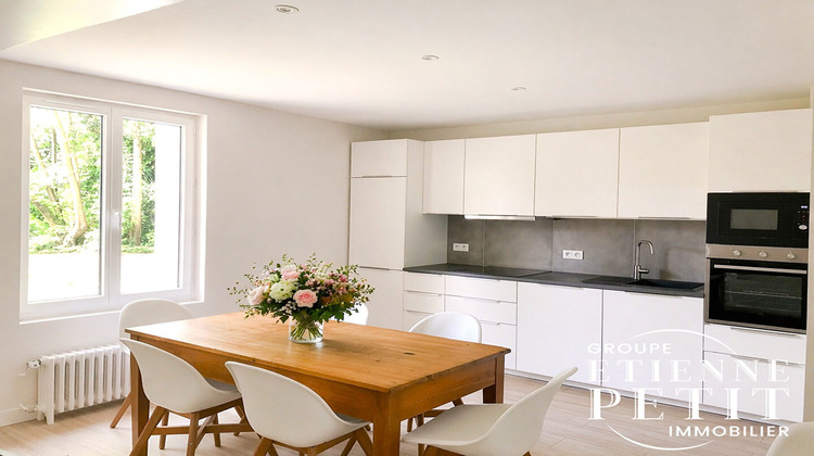 Ma-Cabane - Location Maison FEUCHEROLLES, 128 m²