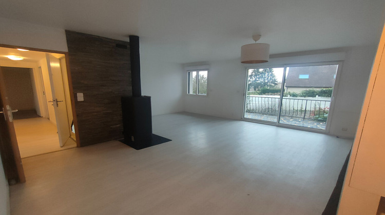 Ma-Cabane - Location Maison FEUCHEROLLES, 84 m²