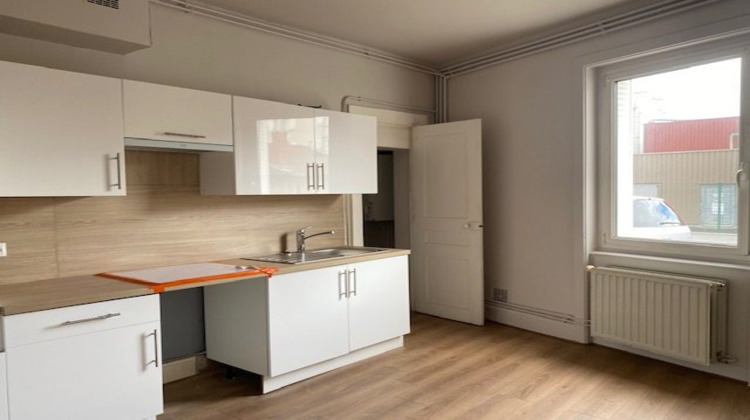 Ma-Cabane - Location Maison Feurs, 79 m²
