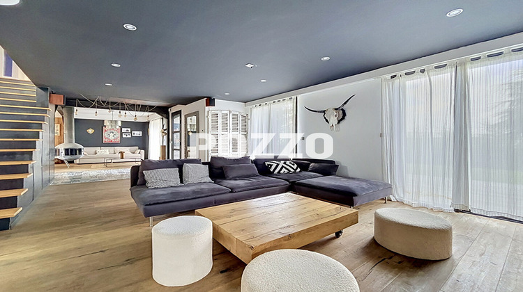 Ma-Cabane - Location Maison FLEURY, 138 m²