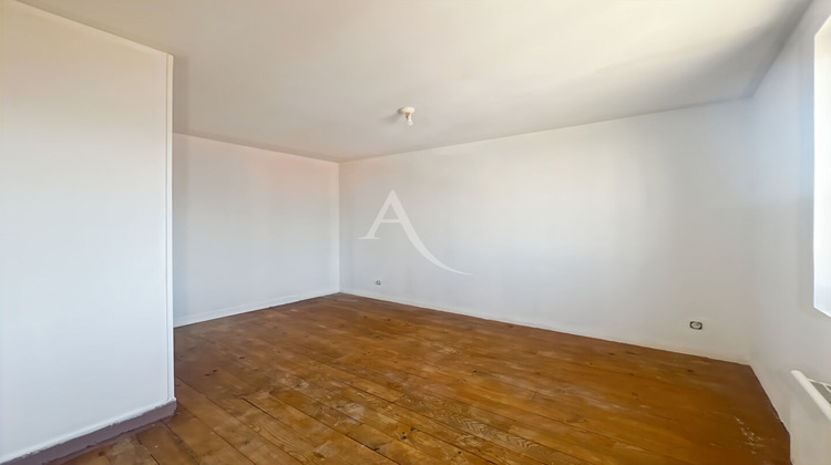Ma-Cabane - Location Maison FLEURY-SUR-ANDELLE, 64 m²