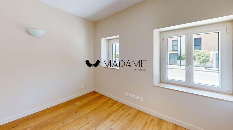 Ma-Cabane - Location Maison Fontanil-Cornillon, 195 m²