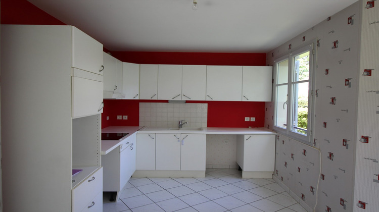 Ma-Cabane - Location Maison Fontenay-le-Fleury, 109 m²