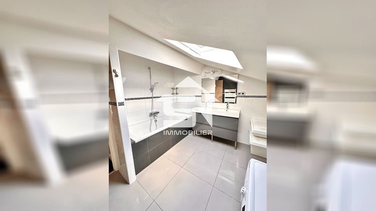 Ma-Cabane - Location Maison FONTENAY-SOUS-BOIS, 136 m²