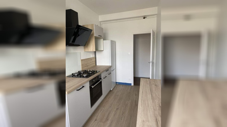 Ma-Cabane - Location Maison FOUGERES, 54 m²