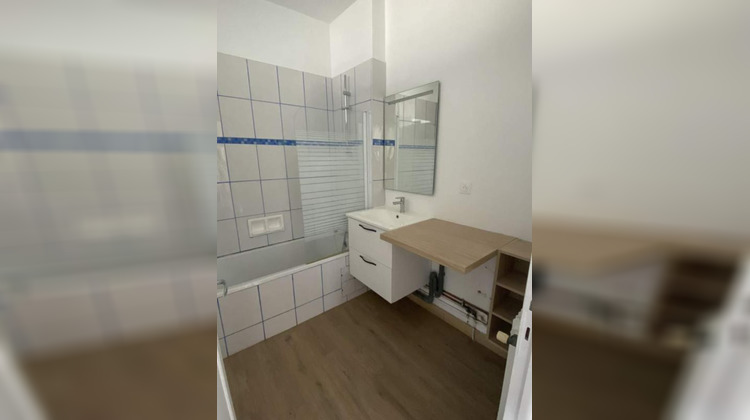 Ma-Cabane - Location Maison FOUGERES, 54 m²