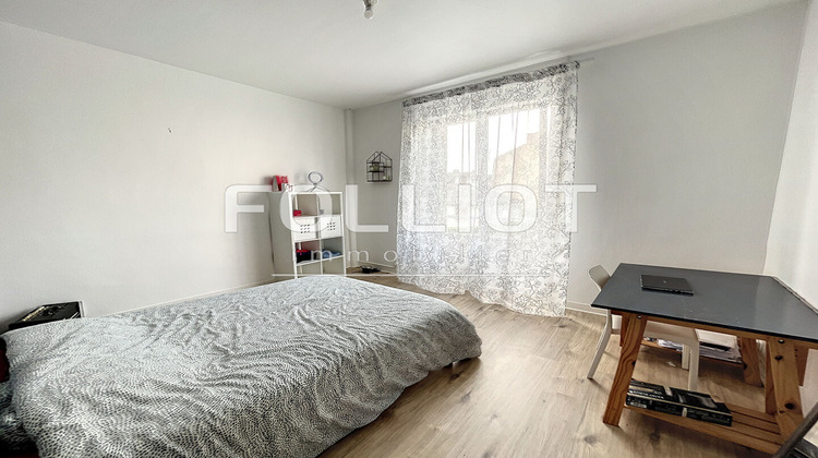 Ma-Cabane - Location Maison FOUGERES, 97 m²