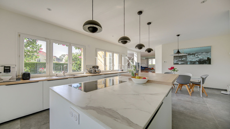 Ma-Cabane - Location Maison FOURQUEUX, 219 m²