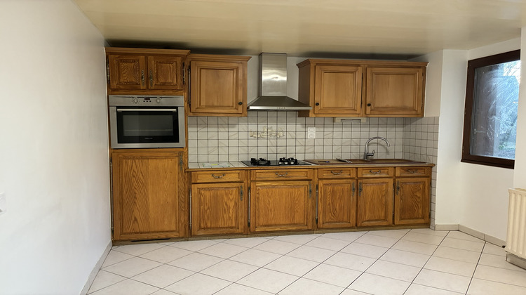 Ma-Cabane - Location Maison Fréterive, 61 m²