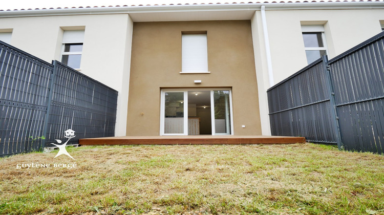 Ma-Cabane - Location Maison GALLARGUES LE MONTUEUX, 56 m²